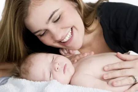 Bebé de 3 meses - Desarrollo y cuidados del bebé mes a mes