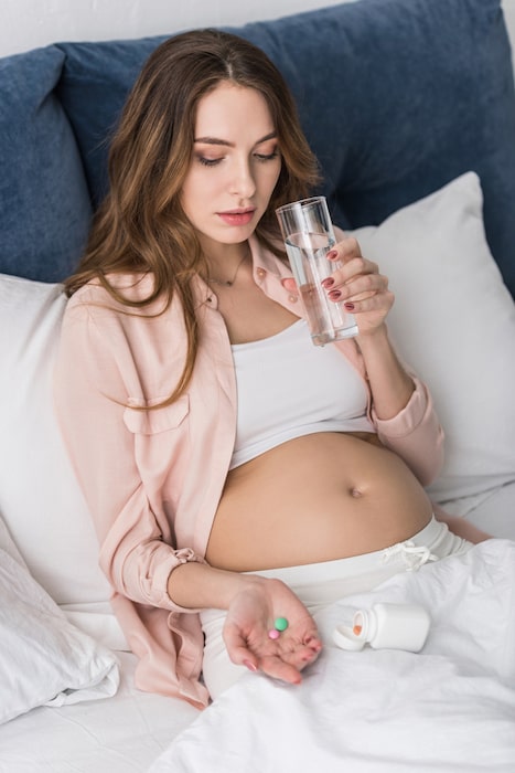 Ácido fólico en el embarazo, qué es y cuándo empezar a tomarlo