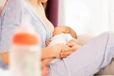 Chupete, ¿sí o no? Claves de uso, beneficios y riesgos en recién nacidos y  bebés, según la ciencia